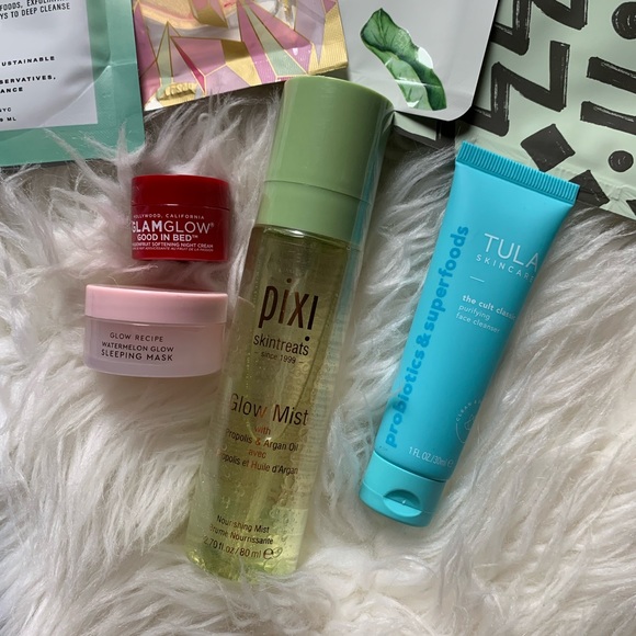 Skincare lovers bundle - Picture 2 of 6